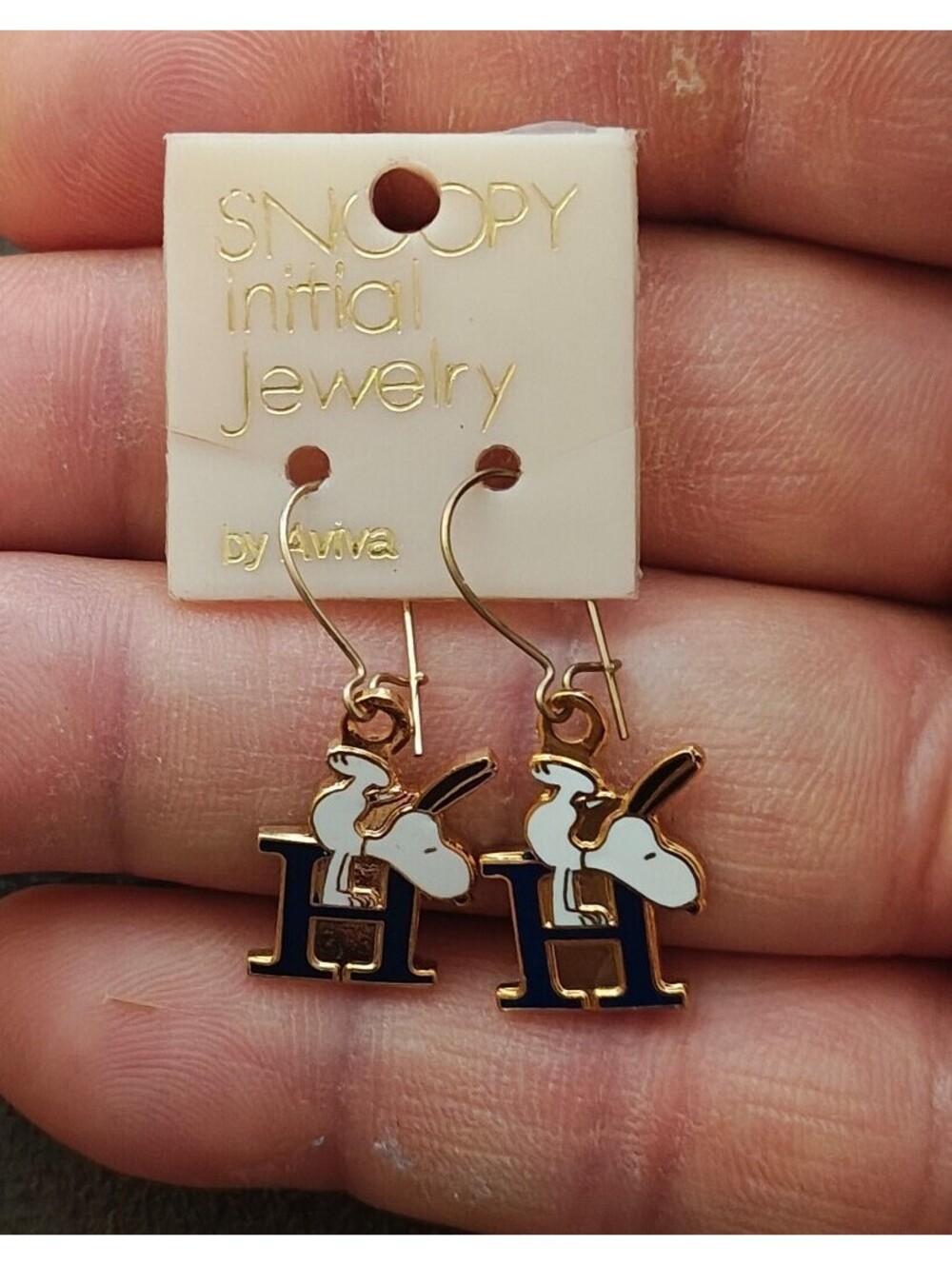 1970s Peanuts Snoopy Initial "H" Gold Tone Cloisonné Enamel Dangle Earrings New.